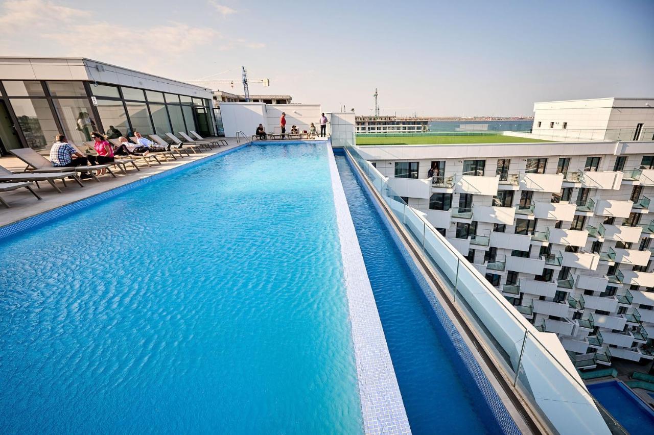 Beach Bliss Apartment In Infinity Beach Resort Parking Mamaia Dış mekan fotoğraf