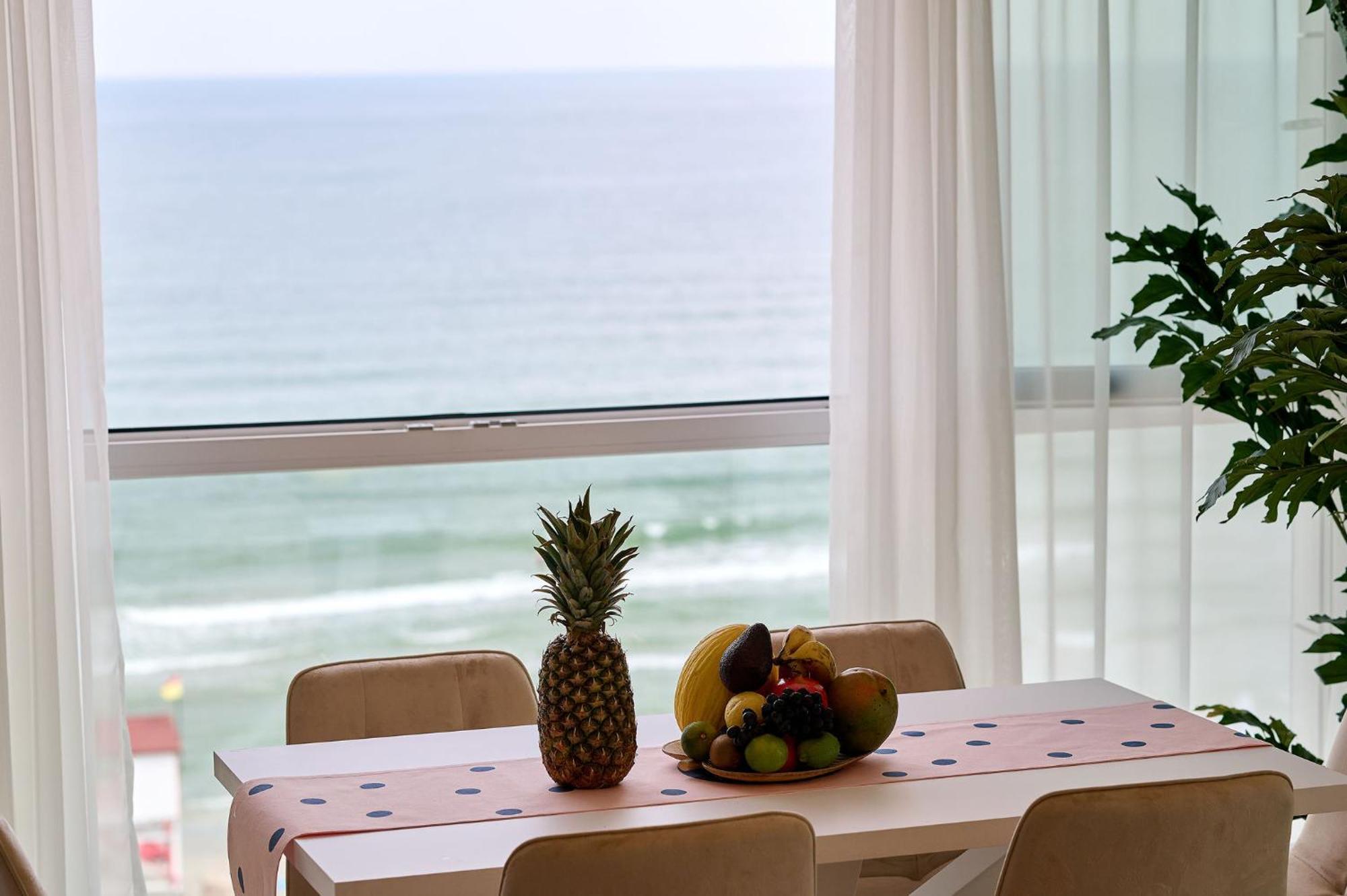 Beach Bliss Apartment In Infinity Beach Resort Parking Mamaia Dış mekan fotoğraf