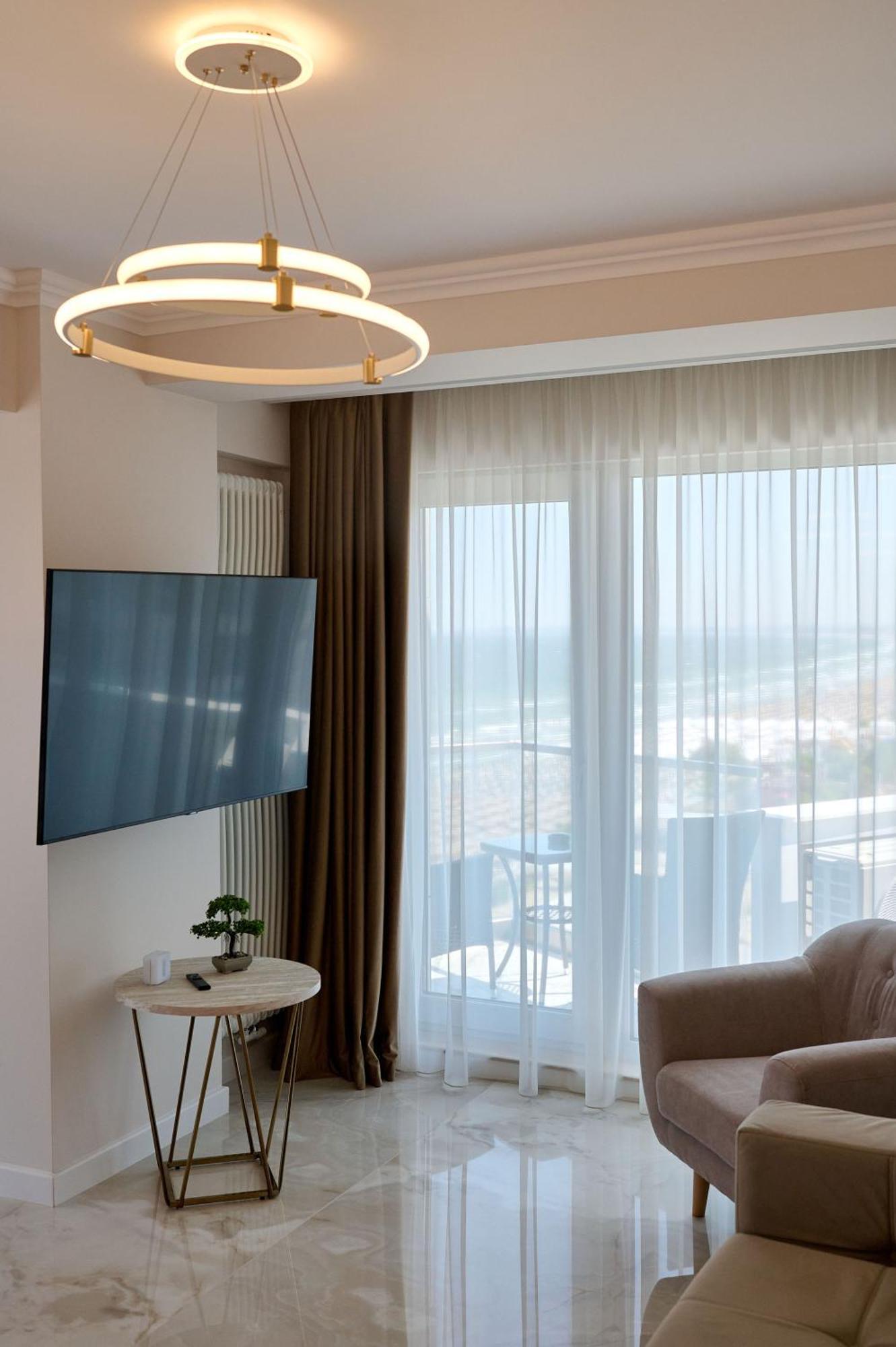 Beach Bliss Apartment In Infinity Beach Resort Parking Mamaia Dış mekan fotoğraf