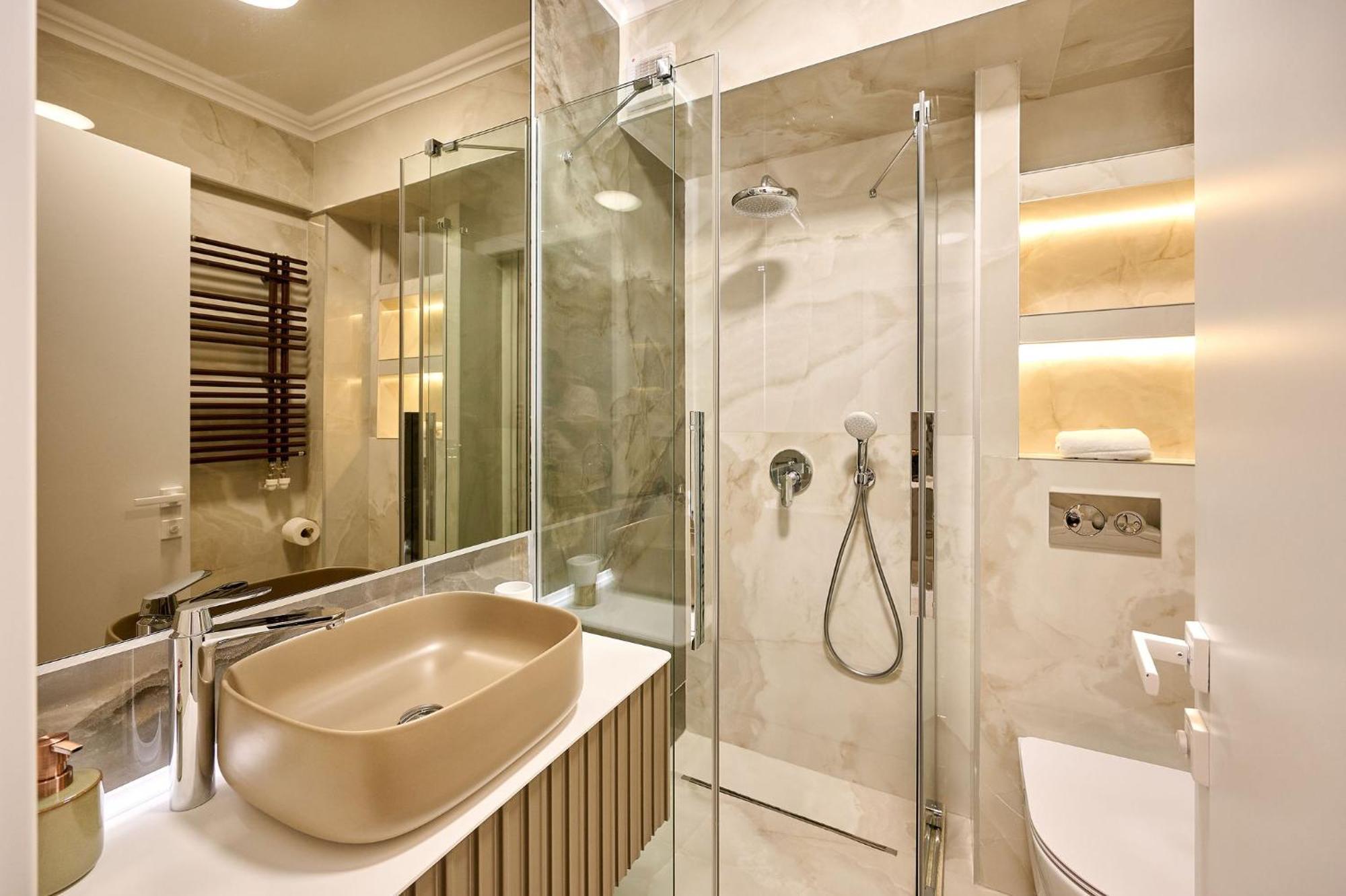 Beach Bliss Apartment In Infinity Beach Resort Parking Mamaia Dış mekan fotoğraf