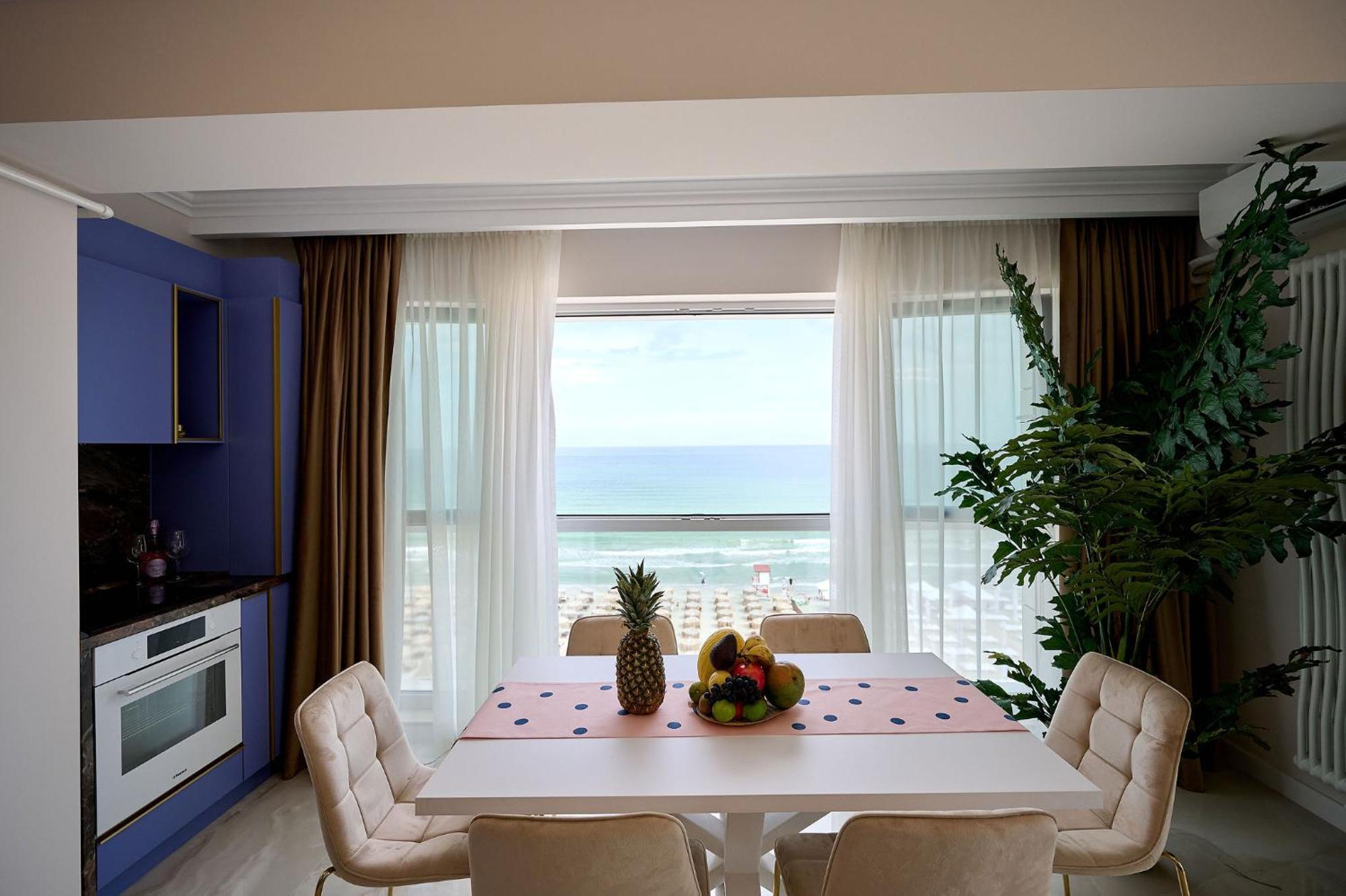 Beach Bliss Apartment In Infinity Beach Resort Parking Mamaia Dış mekan fotoğraf